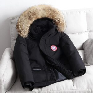 goose style thick parka, red