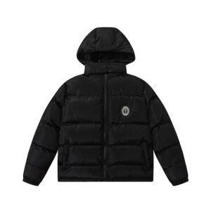 trapstar hooded puffer jacket black