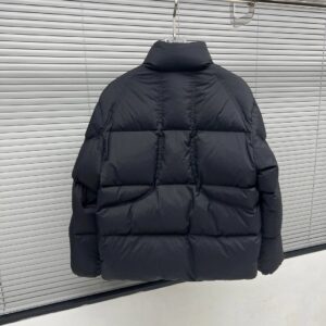 m brand puffer jacket black