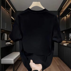 nike men's summer graphic tee+black and white