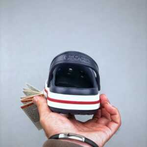 crocs classic clogs navy