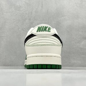 gucci x nike sb dunk low white green