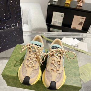 gucci run sneakers beige