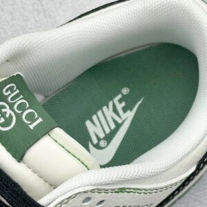 gucci x nike sb dunk low white green