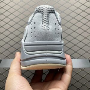 adidas yeezy 700 ​classic gray​