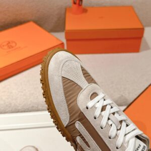 hermes jet suede sneakers beige