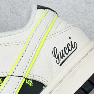 gucci x nike sb dunk low white black