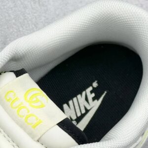 gucci x nike sb dunk low white black