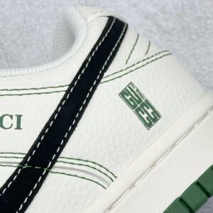 gucci x nike sb dunk low white green