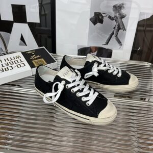 golden goose vstar2 sneakers black