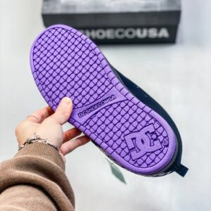 dc shoes street style sneakers black