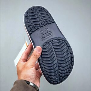 crocs classic clogs navy