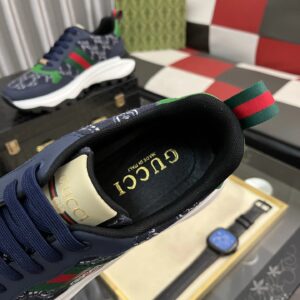 gucci signature sneakers blue