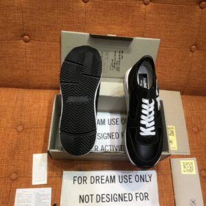 golden goose running sneakers black