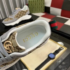 gucci signature sneakers beige