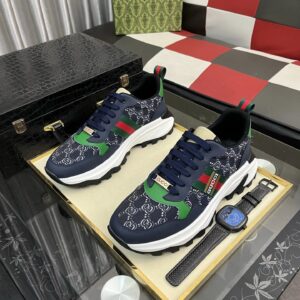 gucci signature sneakers blue