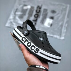 crocs classic clogs black