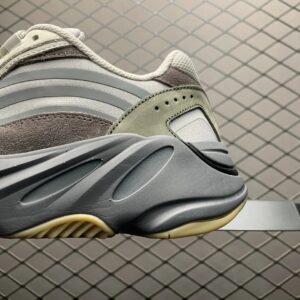 adidas yeezy 700 v2 multi