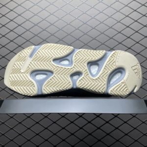 adidas yeezy 700 ​classic gray​