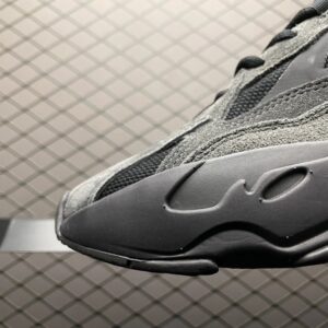 adidas yeezy boost 700 v2 black