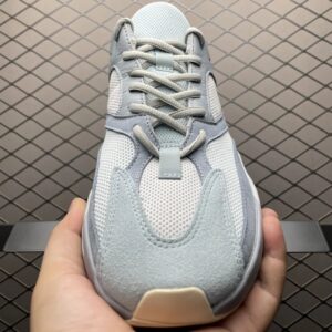 adidas yeezy 700 ​classic gray​