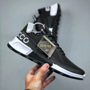 ecco black running shoes