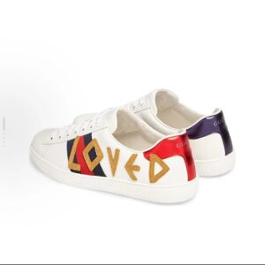 gucci ace embroidered low top sneakers red green