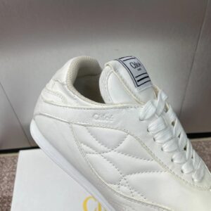 chloe low top sneakers white