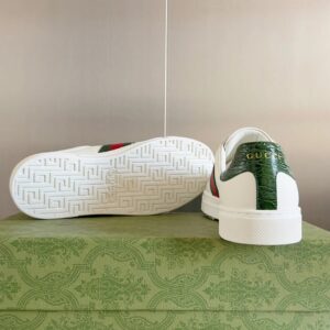 gucci ace bee sneakers white