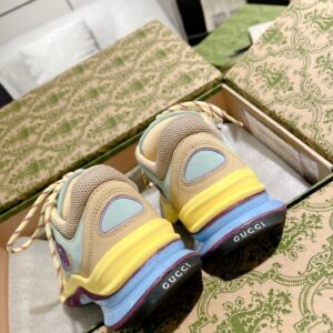 gucci run sneakers beige