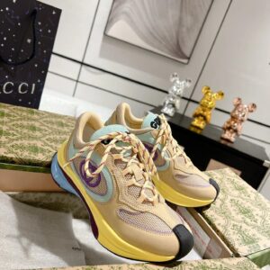 gucci run sneakers beige