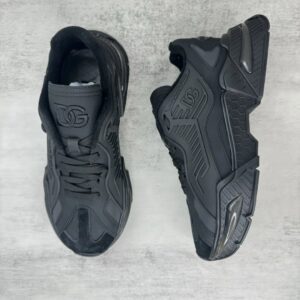 dolce&gabbana black sneakers