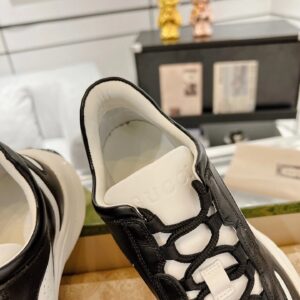 gucci run sneakers black white