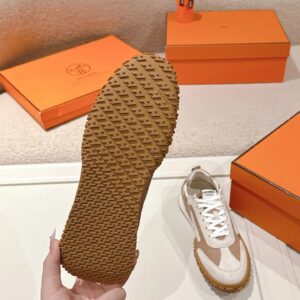 hermes jet suede sneakers beige