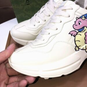gucci rhyton clunky sneakers white dragon