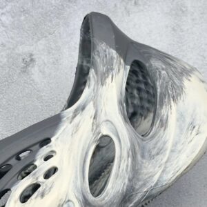 adidas yeezy foam runner multicolor