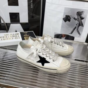 golden goose vstar2 sneakers black star