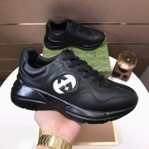 gucci rhyton clunky sneakers black white