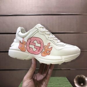 gucci rhyton clunky sneakers white pink