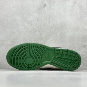 gucci x nike sb dunk low white green