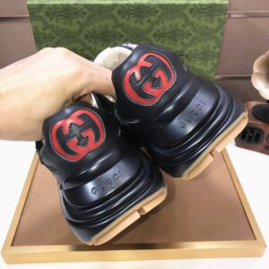 gucci rhyton clunky sneakers black green