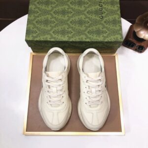 gucci rhyton clunky sneakers white black