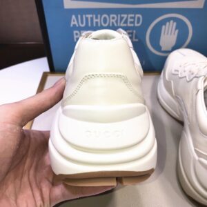 gucci rhyton clunky sneakers white black