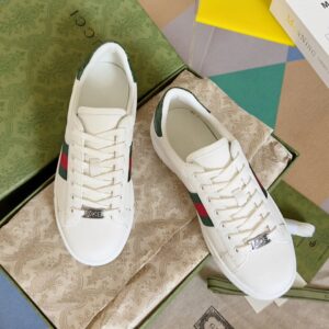 gucci ace bee sneakers white
