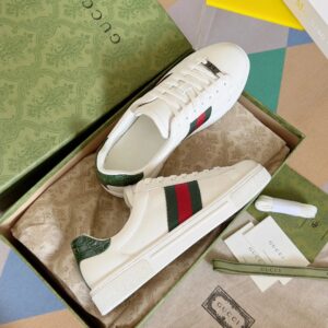 gucci ace bee sneakers white
