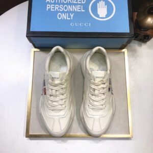 gucci rhyton clunky sneakers white black