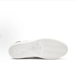 gucci ace embroidered low top sneakers peony embroidery