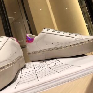 golden goose hi star sneakers red star