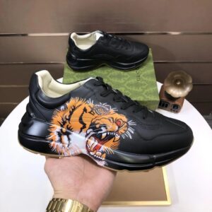 gucci rhyton clunky sneakers black tiger