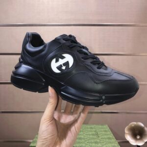 gucci rhyton clunky sneakers black white